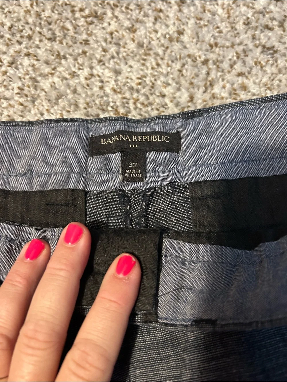 Banana Republic Men's Charcoal Textured Flat-Front Shorts